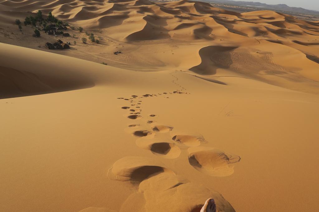 Sahara Tours Luxury Camp Hotel Merzouga Exterior foto